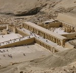 Hatshepsut Temple 3 www.egypt-nile-cruise.com